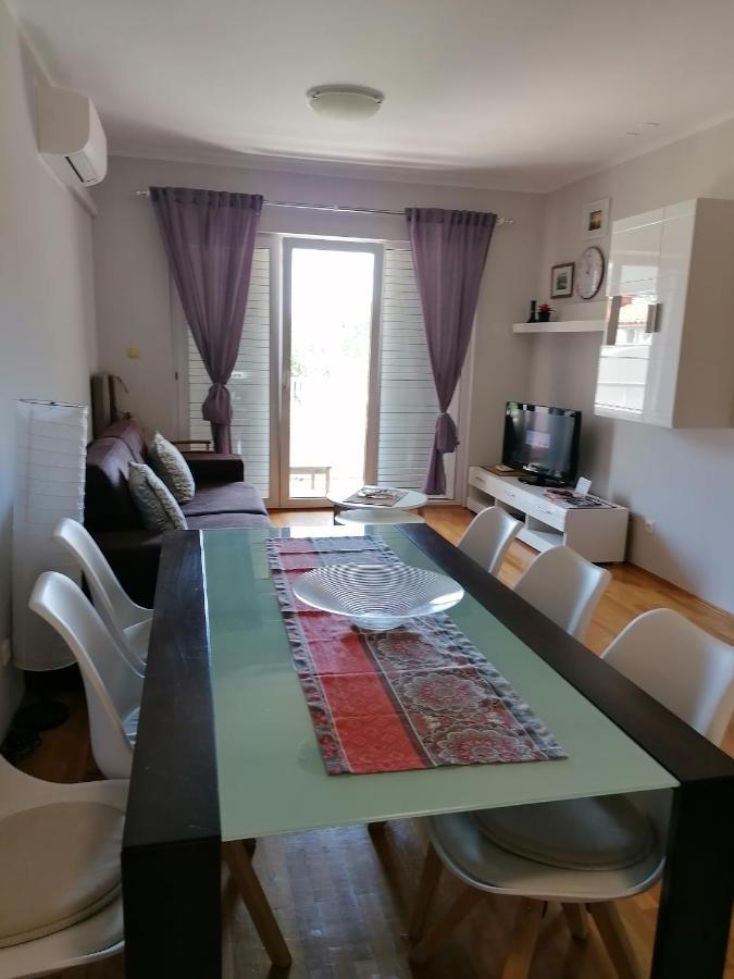 Apartman Laura Galileo Blizu Centra I Plaze มาคาร์สกา ภายนอก รูปภาพ